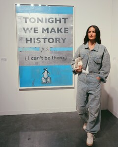 [2024.12.09] sofiaresing_469724057_579892987783827_4641909892144780316_n.jpg