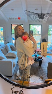 [2024.12.11] elizabethcturner_3521073975444167667.jpg