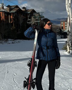 [2024.12.13] kelseymerritt_470333279_427579706957837_7080464691225241908_n.jpg