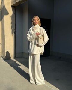 [2024.12.14] hoskelsa_470338331_1127400078756811_6497365499355875500_n.jpg