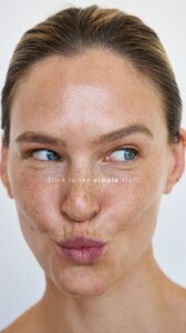 [2024.12.14] livelle_3523071271240883006.jpg