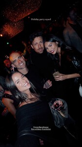 [2024.12.15] helenowen_3523950899494514294.jpg