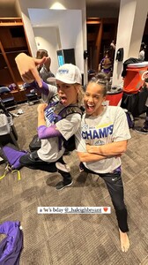 [2024.12.20] livvydunne_3527352986407727341.jpg