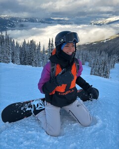 [2024.12.20] rachelc00k_470898300_951666616862556_5820979289210697419_n.jpg