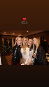 [2024.12.22] lindsaymariebrewer-lindseygreubel_470951611_18478455751017635_8603337735681116538_n.jpg