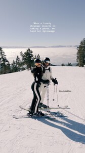 [2024.12.23] helenowen_470956524_895674182762301_10567541305095931_n.jpg