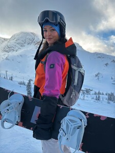 [2024.12.24] GfnxjaFacAAc_4v.jpg