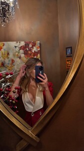 [2024.12.26] abby_oneill_470946076_574348248919710_7246917265587249019_n.jpg