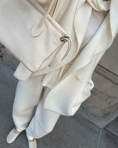 [2024.12.29] hoskelsa_471722136_1247218063001624_1938778570268423319_n.jpg