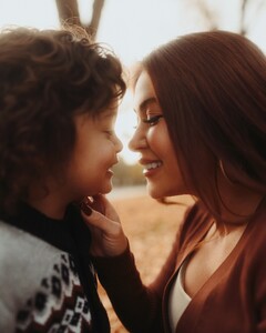 [2024.12.12] ariannyceleste_469944909_18478554808023607_1289135272200214610_n.jpg