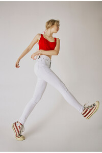 화이트 스키니5.jpg