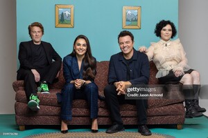 AMK-Photoshoots2024-LATimes-TheFamilyGuyCast-011.jpg