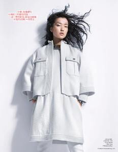 DuJuan-VogueChinaSeptember2012-8.thumb.jpg.aaed7c70d8b962904fca148d9767b46f.jpg