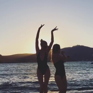 Elsa Hosk - Instagram [2016.07.14].jpg