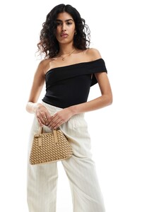 Giovanna Pinho ASOS Stradivarius 206421964-1-black.jpg