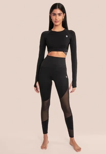 Giovanna Pinho OCEANSAPART 6.jpg