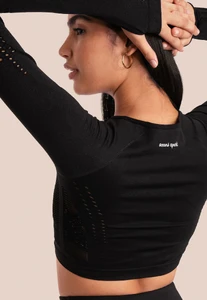 Giovanna Pinho OCEANSAPART 7.jpg