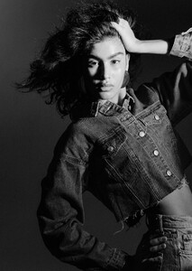 Giovanna Pinho megamodel 07.jpg