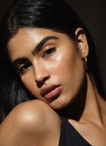 Giovanna Pinho mgm-models 31.jpg