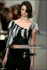 Julie s03torrente-rtw-122e.jpg