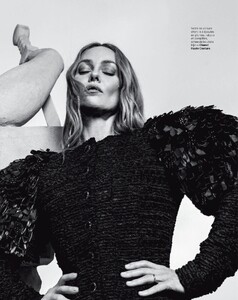Marie_Claire_2025_01-155.jpg