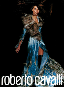 Testino_Roberto_Cavalli_Fall_Winter_2001_02_06.thumb.png.2eab74c65dfa47684d263ff6e425538c.png