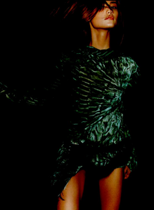 Testino_Roberto_Cavalli_Fall_Winter_2001_02_17.thumb.png.92e7975433d50ec5b76a4a27aa8d7b9a.png