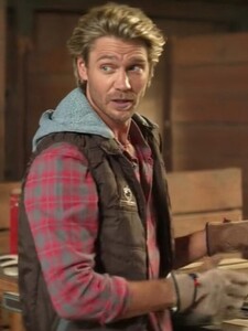The-Merry-Gentlemen-2024-Chad-Michael-Murray-Brown-Puffer-Vest.jpg