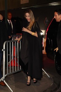 angelina-jolie-arrives-at-gotham-s-34th-annual-film-awards-in-new-york-12-02-2024-6.jpg