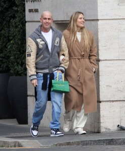 bar-refaeli-and-adi-ezra-out-in-rome-12-03-2024-5.thumb.jpg.98e4e383a5ecffa18a5c68342c17e062.jpg