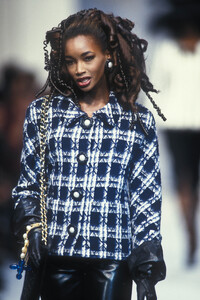 bevPeele s92chanel-HC-30.jpg