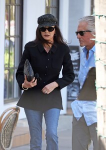 catherine-zeta-jones-at-tre-lune-in-montecito-03-17-2024-3.jpg