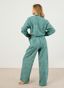 e24b-22p1023045-zenska-pidzama-zelene-pruge-b4.jpg