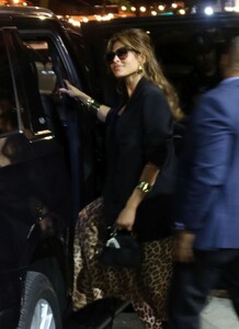 eva-mendes-leaves-92y-in-new-york-09-17-2024-5.jpg