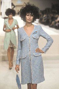 hume s97chanel-RTW-77n.jpg