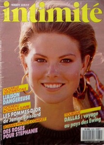 intimiteFr0988no2235cover.thumb.jpg.b20d163d66dcaf6b3fc90354a549cfa7.jpg