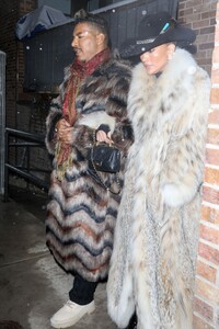 jennifer-lopez-s-fur-tastic-night-out-in-aspen-5.jpg