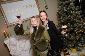 kelli-berglund-at-marciano-by-guess-holiday-party-12.03.2024-7.jpg