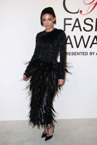 kylie-jenner-at-cfda-fashion-awards-at-american-museum-of-natural-history-in-new-york-10-28-2024-3.jpg