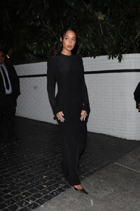 laura-harrier-spotted-leaving-chateau-marmont-in-la-12.11.2024-3.jpg