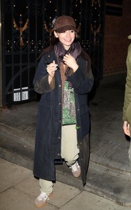 lily-collins-leaves-duke-of-york-theatre-12.13.2024-3.jpg