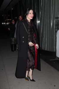 mikey-madison-arrives-at-moma-in-new-york-12-04-2024-3.jpg