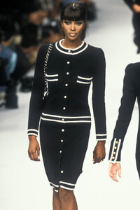 naomi f95chanel-HC-.jpg