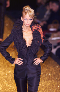 pl s01erreuno-2b.jpg