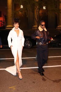 rihanna-and-a-ap-rocky-arrives-at-their-hotel-in-new-york-city-12-04-2024-2.jpg
