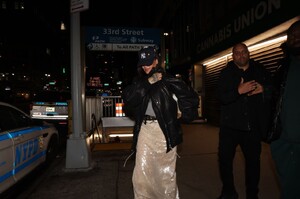 rihanna-spotted-at-prive-in-new-york-12.26.2024-1.jpg