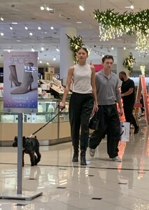 zendaya-tom-holland-s-casual-chic-shopping-spree-at-nordstrom-1.jpg