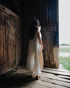 zoegustaviaannawhalen_1733935957337 (1).jpeg