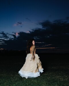 zoegustaviaannawhalen_1733936043755 (1).jpeg