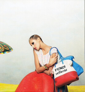 2011-SS-Fendi-12.jpg